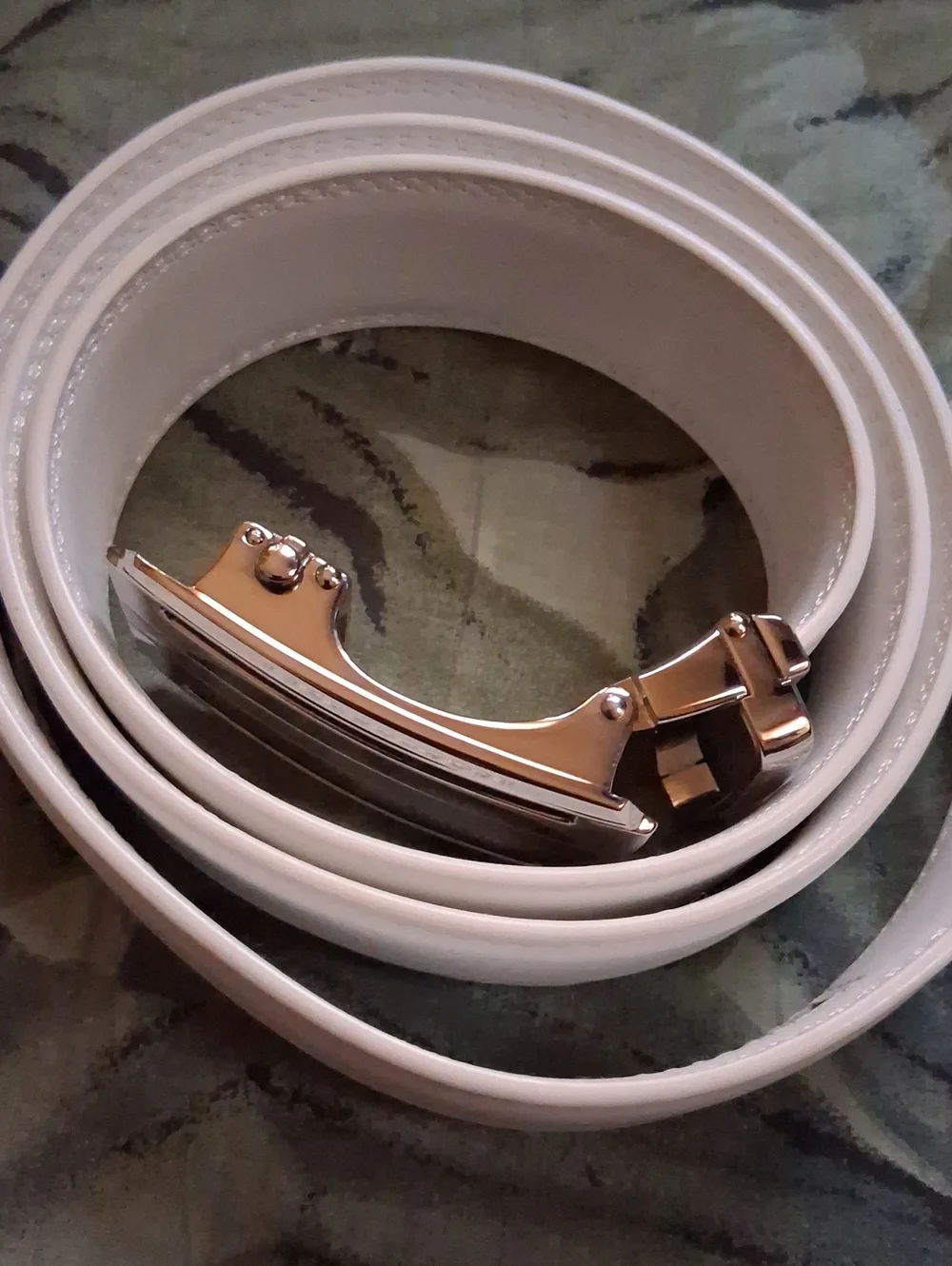White Men  Leather Belt with Silver Tone Buckle